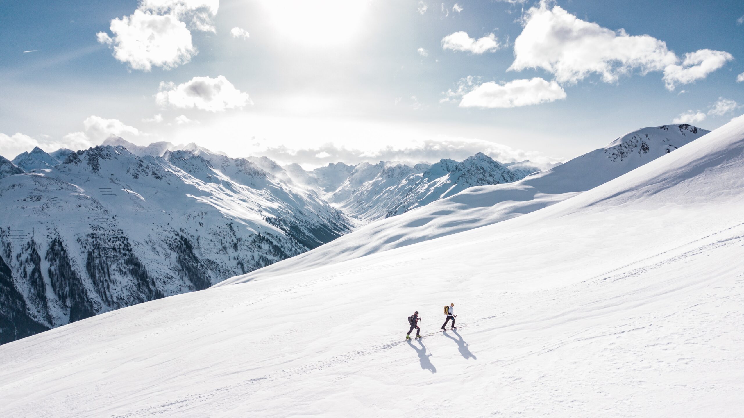 Fast ausgebucht: Ski- & Snowboardkurs (Anmeldeschluss 17.11.2023)